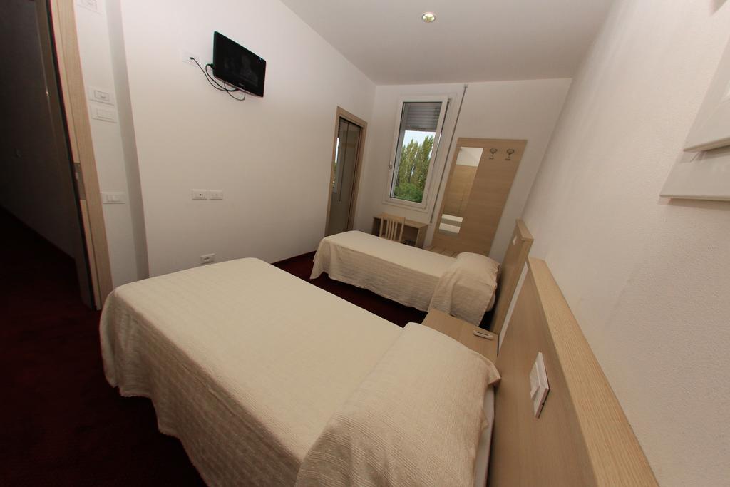 Park Hotel Italia Tezze sul Brenta Room photo